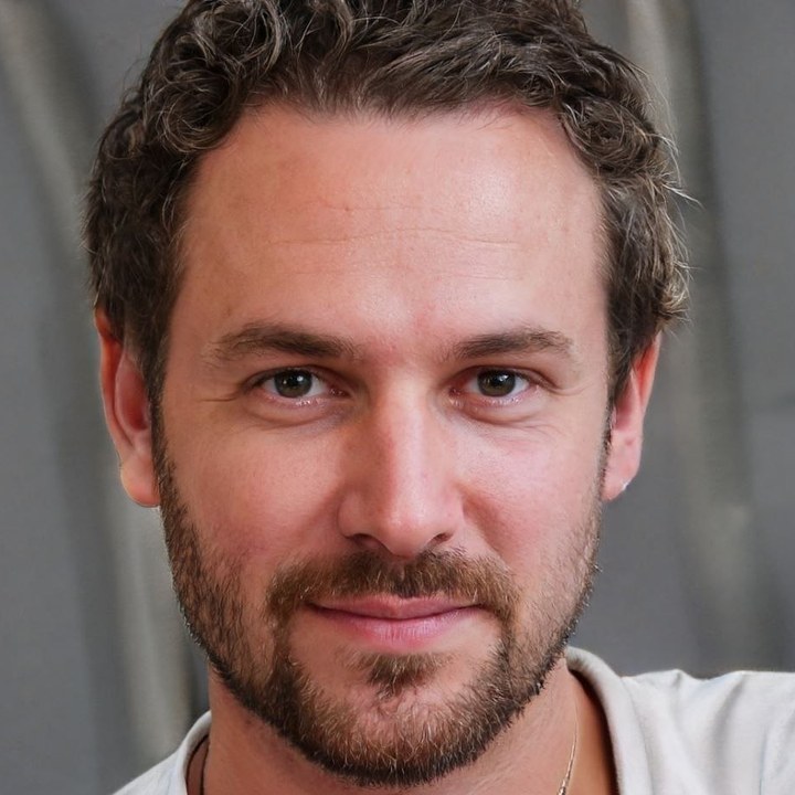 Christopher Muller, Chief Investment Officer